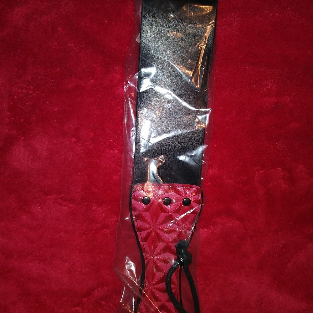 Looped Paddle - Picture 2 of 2